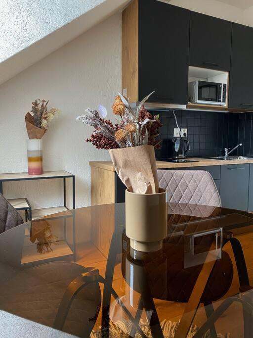 Cozy And Warm Apartment In The Heart Of Karlsbad ภายนอก รูปภาพ